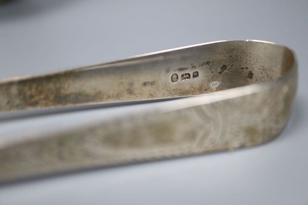 A George III silver sugar bowl, London, 1801 and pair of Georgian silver sugar tongs, 9.5oz.